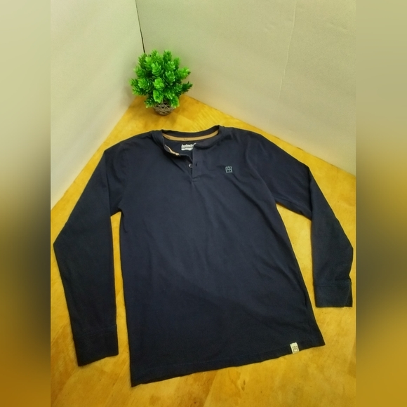 Boys Avalanche Shirt And Pant Set Size 12 - Picture 3 of 13